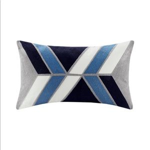 New Aero Oversize Embroidered Abstract Lumbar Blue